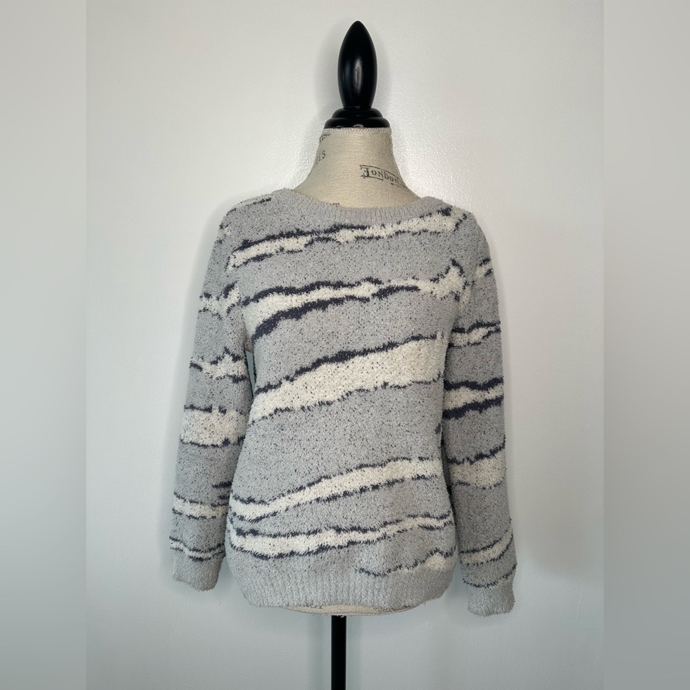 Barefoot Dreams Cozy Chic Fuzzy Warm Sweater Small - Picture 11 of 11